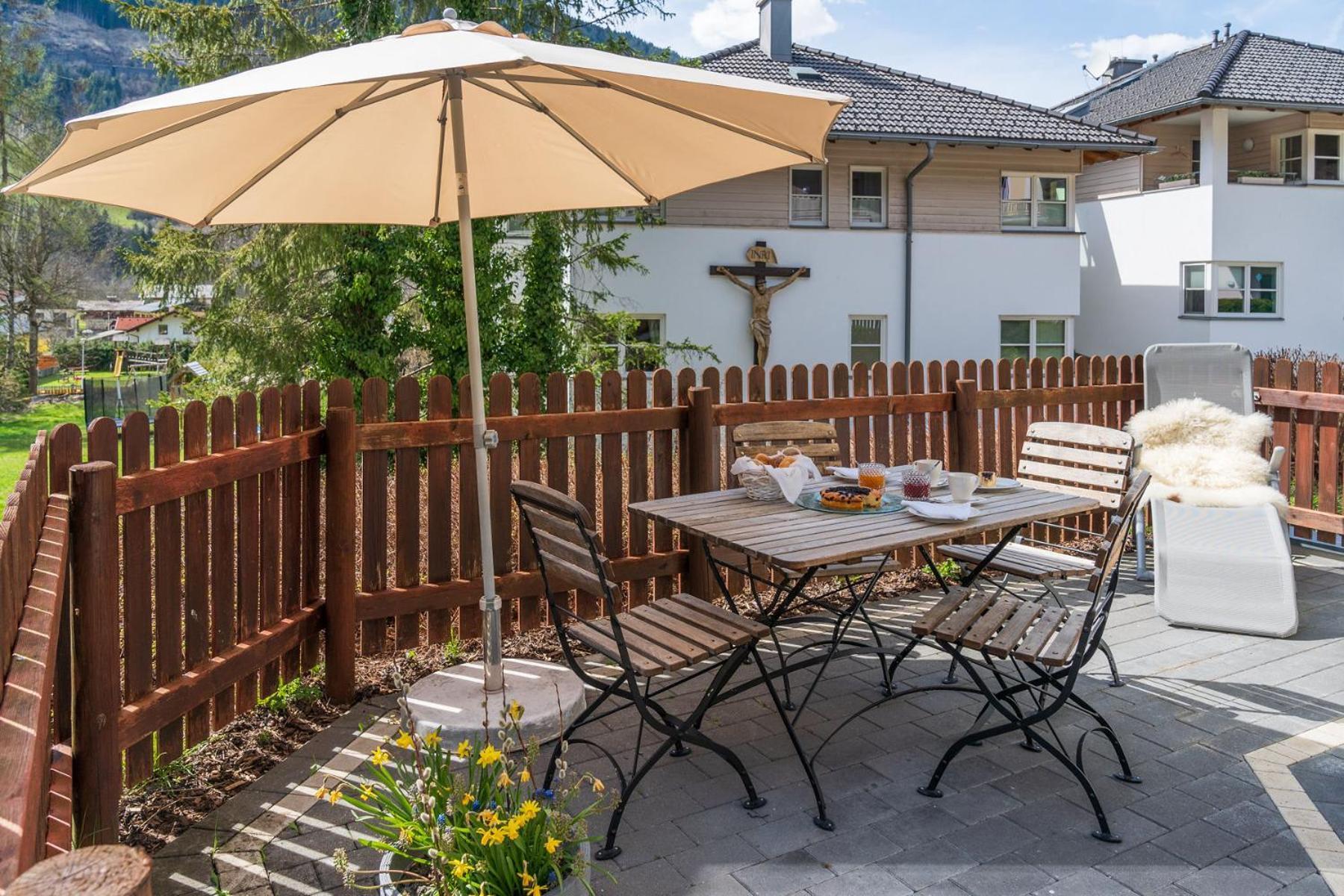 באד גסטיין Ferienhaus Florianiweg מראה חיצוני תמונה